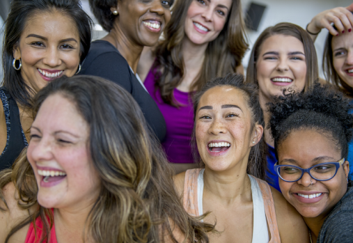 un groupe diversifié de femmes 
