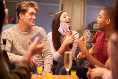 cartes à jouer en groupe