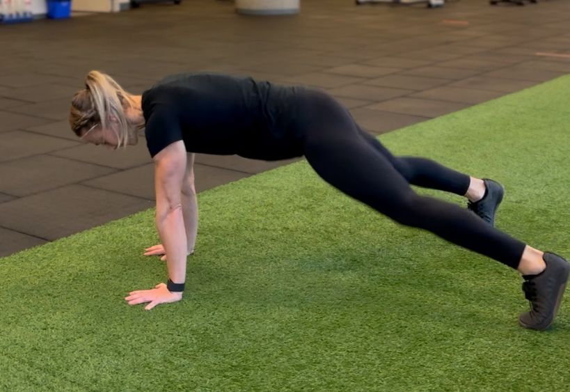 Moniteur de conditionnement physique faisant de l'exercice