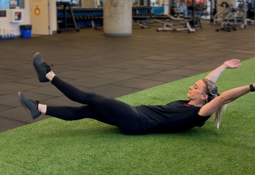 Moniteur de conditionnement physique faisant de l'exercice