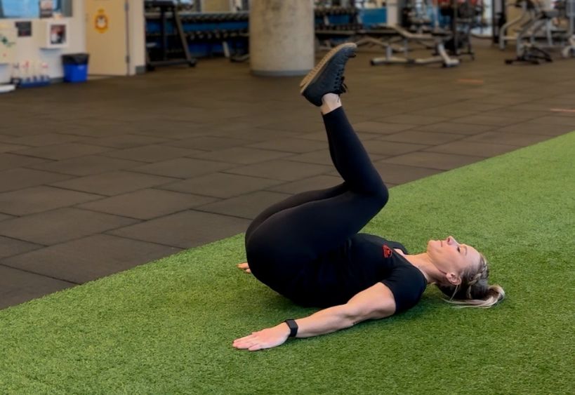 Moniteur de conditionnement physique faisant de l'exercice