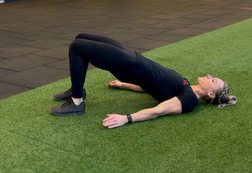 Moniteur de conditionnement physique faisant de l'exercice