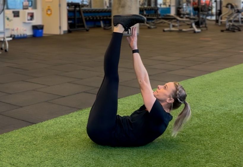 Moniteur de conditionnement physique faisant de l'exercice