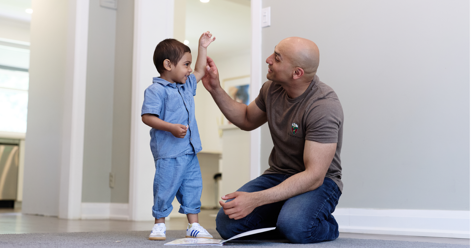 Un père avec son fils