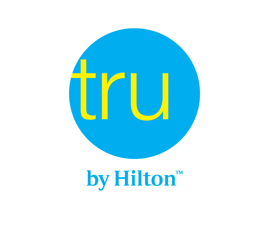 Logo Tru by Hilton - Yarmouth